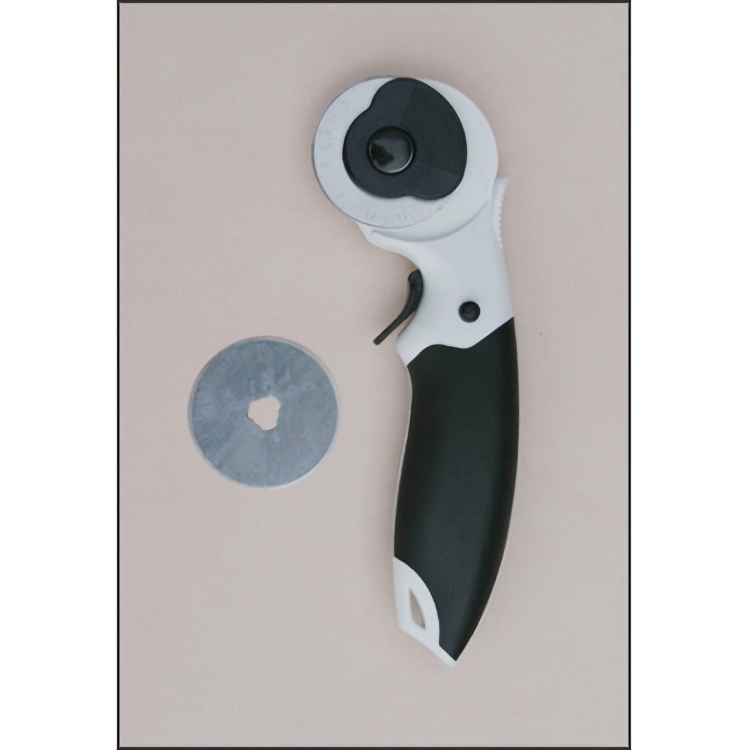 Rotary Cutter For Fabric Highly Sharp Blade With Safety Lock